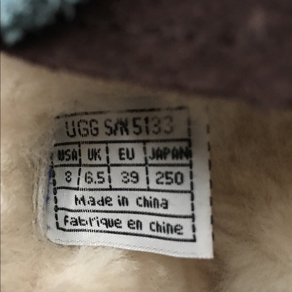 Authentic UGGs Fur Lined Moccasins. Size 8 - Picture 5 of 5